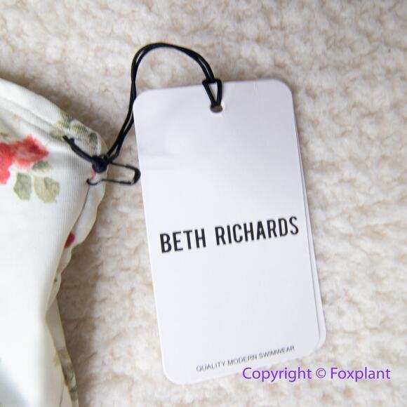 New!‎ Beth Richards GIA top floral print, size XS - Picture 4 of 11